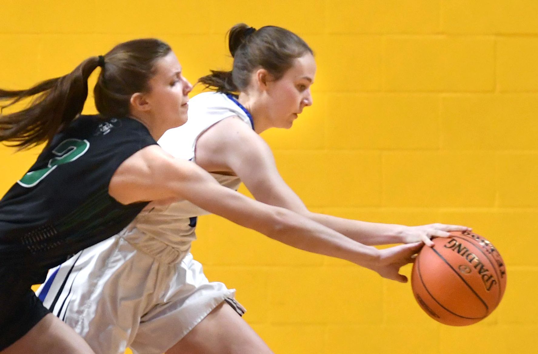 WEM girls basketball v. Heritage Christian Academy 4